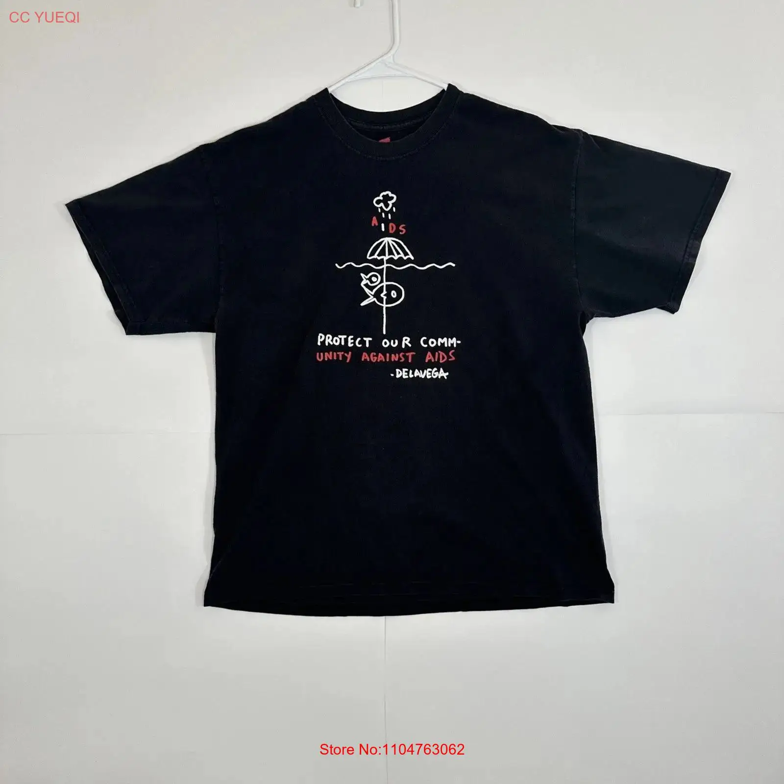 Vintage Fashion Community - Camiseta DELAVEGA com estampa de desenho