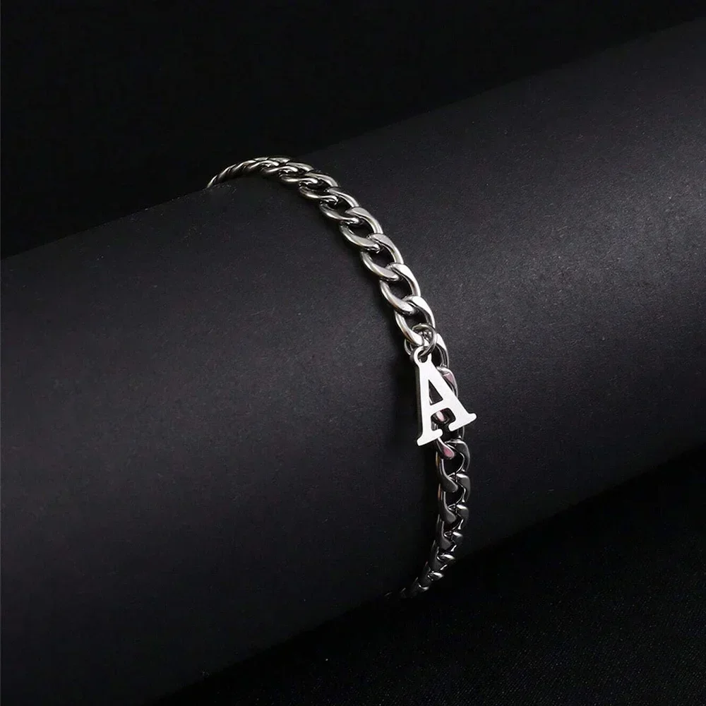 Pulseiras iniciais de A-Z cor  - Z Vintage Fashion avaliação e preço