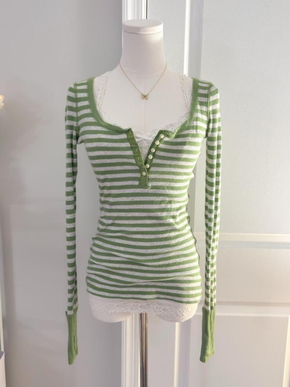 Camisetas femininas listradas  - Vintage Y2K avaliação e preço