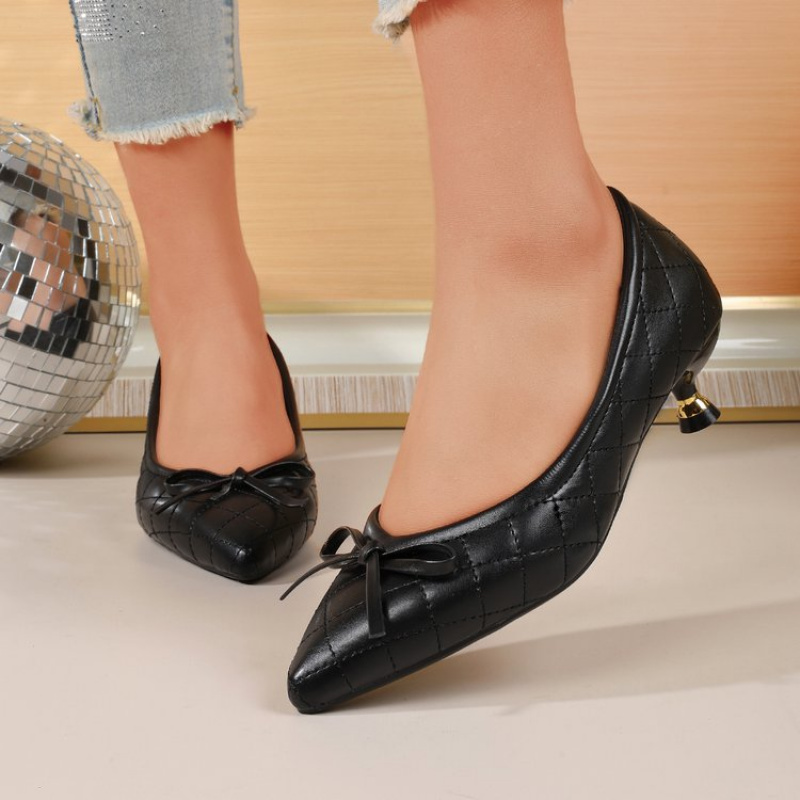 Scarpin Vintage Bico Fino Laço - Vintage Fashion Style avaliação e preço