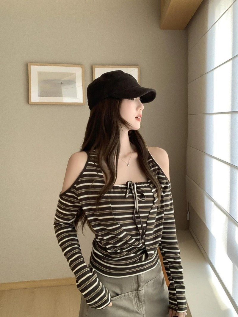 Camiseta feminina Kimotimo de  - Vintage Y2K avaliação e preço