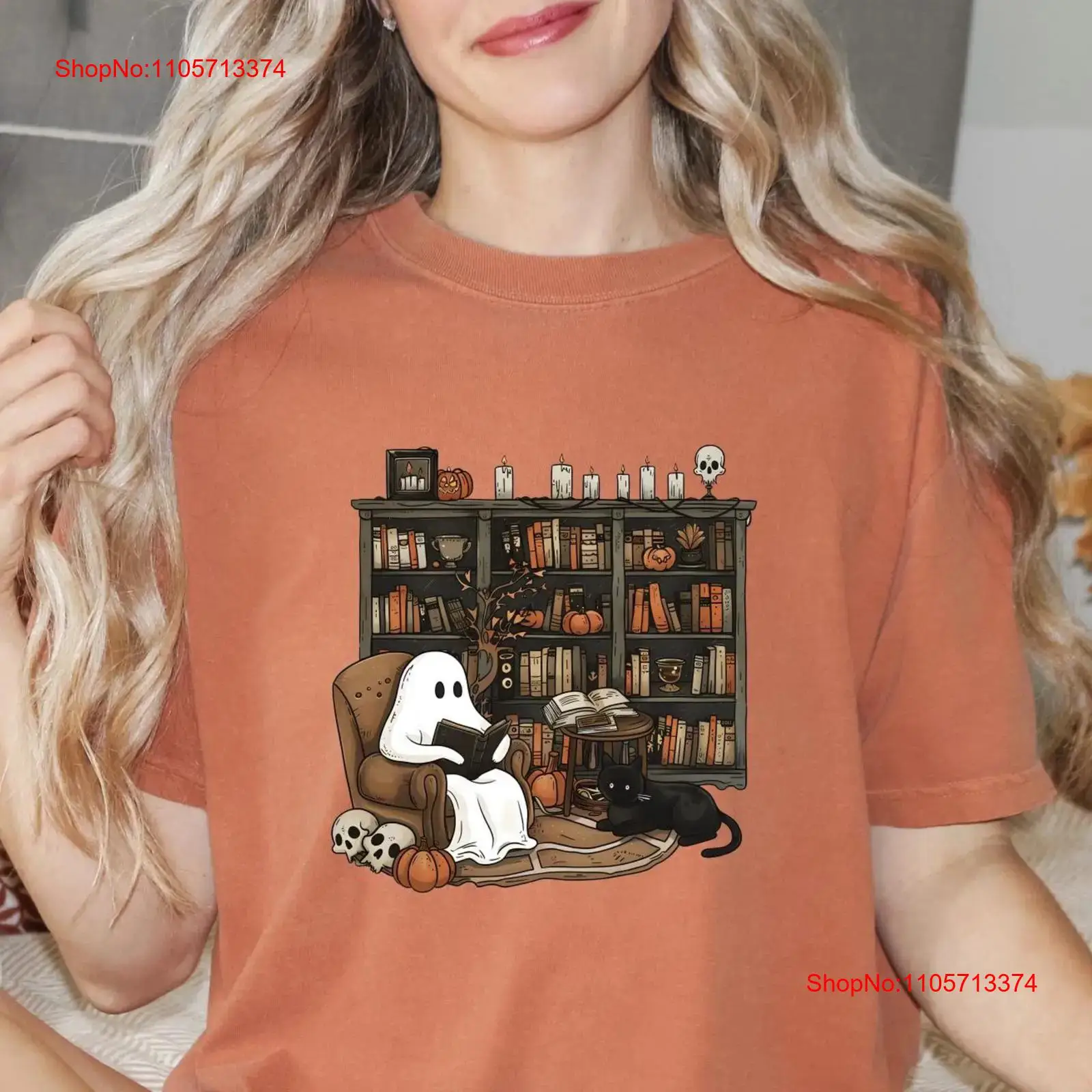 Camiseta Bookish Ghost com tem - Vintage Fashion Library avaliação e preço