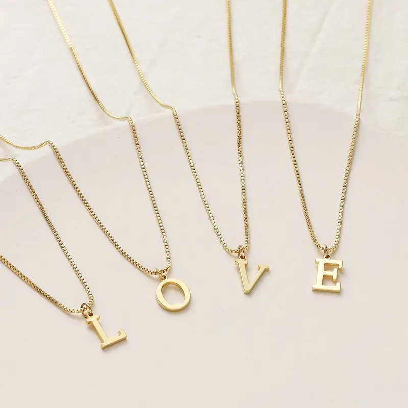 Colar com Inicial A-Z, Colar D - Z Vintage Fashion avaliação e preço